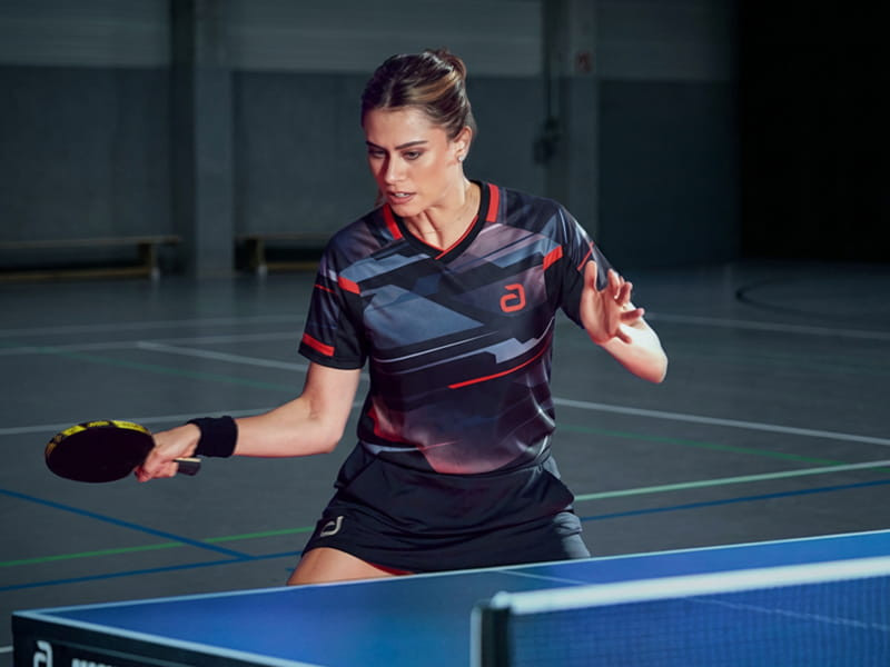 ANDRO Polo SANGAI Negro-Rojo 3